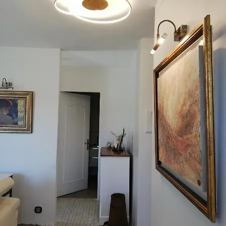 Lilou Nocleg ze śniadaniem Biganos